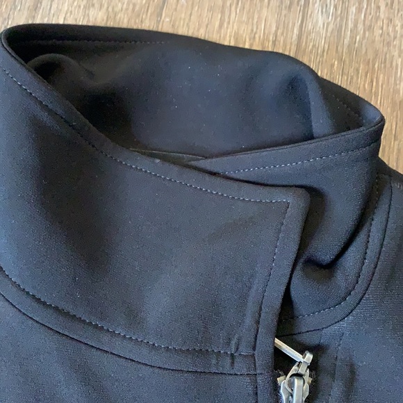 Eva Varro Black Studded Wrinkle Free Zippered Coat - Picture 3 of 6